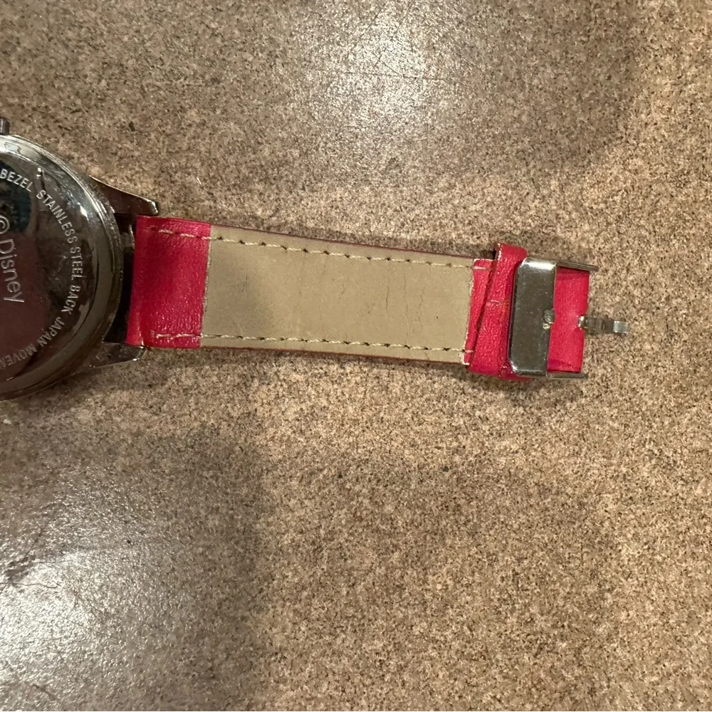Ina Beige and Red Leather Strap